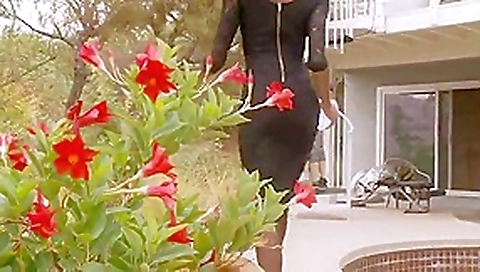 Interracial teen 18+ lesbain seduction