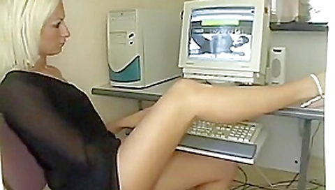 Hottest Bisexual, Office porn video