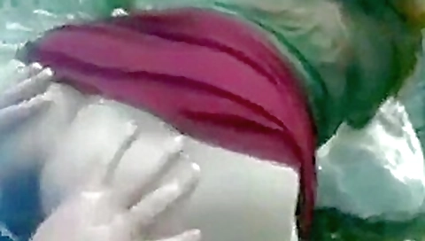 Turbanli Karisini Acik Havada Siktiriyor Turkish Cuckold