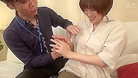 PE2303-Picking Up Lewd Mature Wife and Creampie Fuck