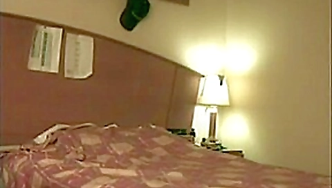 Fantastica scopata amatoriale in albergo con dialoghi in italiano