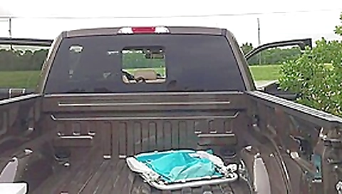 Super milf goes dogging